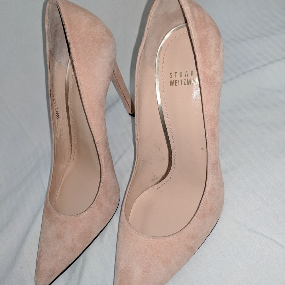 Stuart Weitzman nudish / pink pumps! - Picture 1 of 6